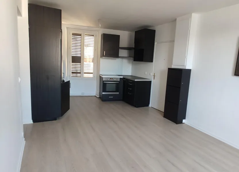 Appartement Place du Général de Gaulle à Dourdan