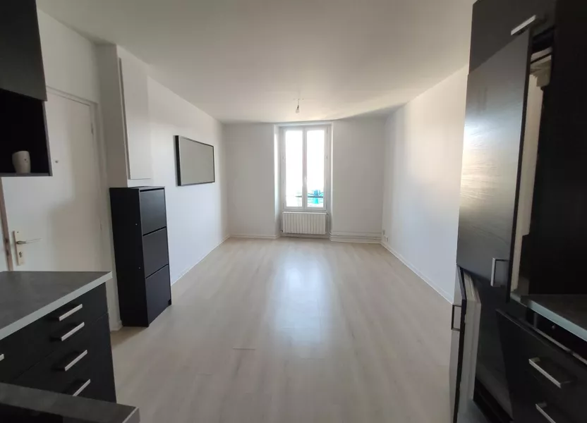 Appartement Place du Général de Gaulle à Dourdan