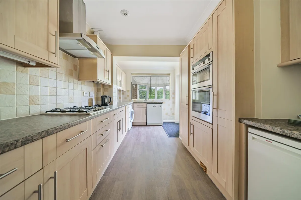 House Park Rise in Northchurch