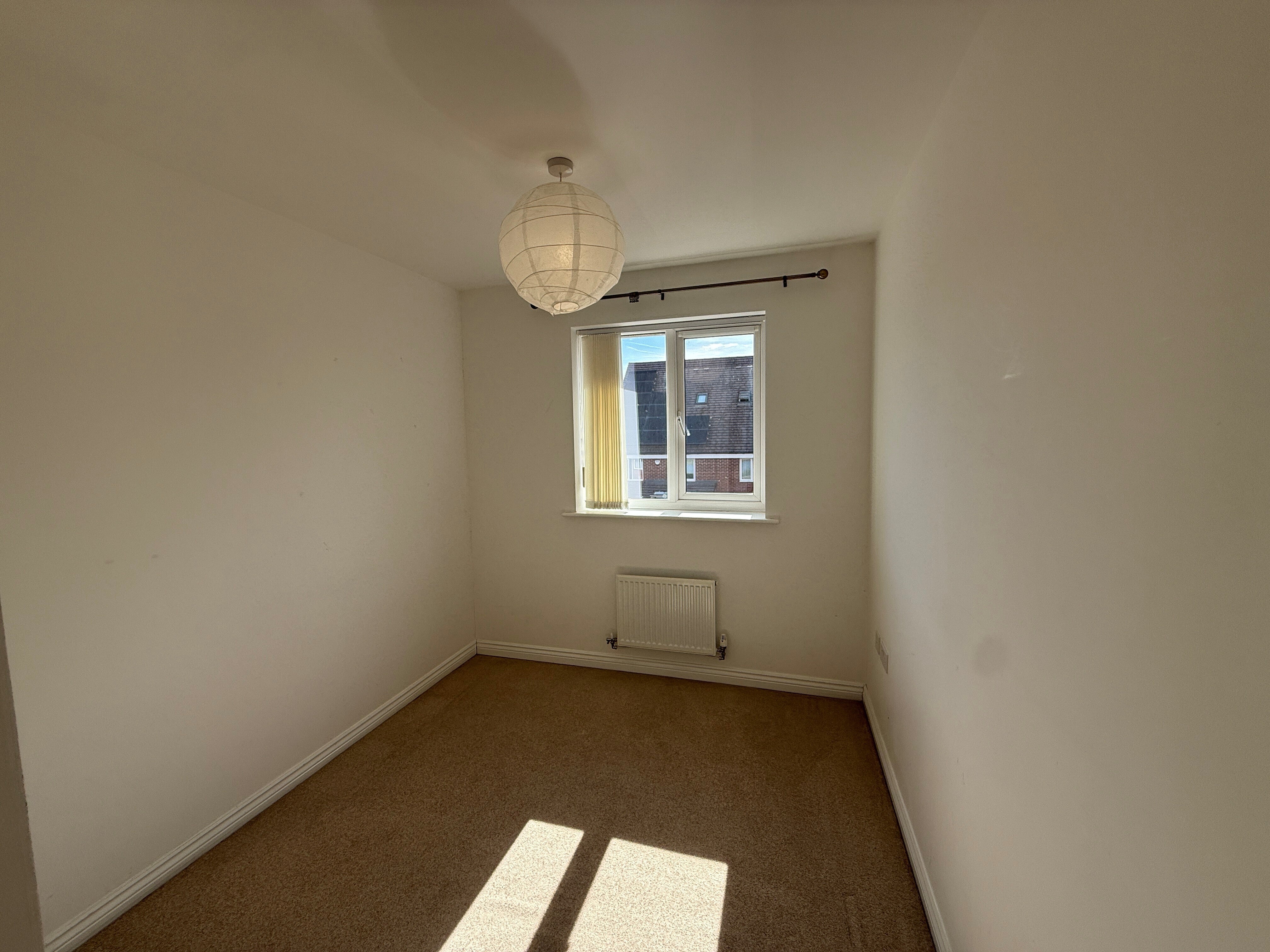 Flat Antigua Way in Milton Keynes