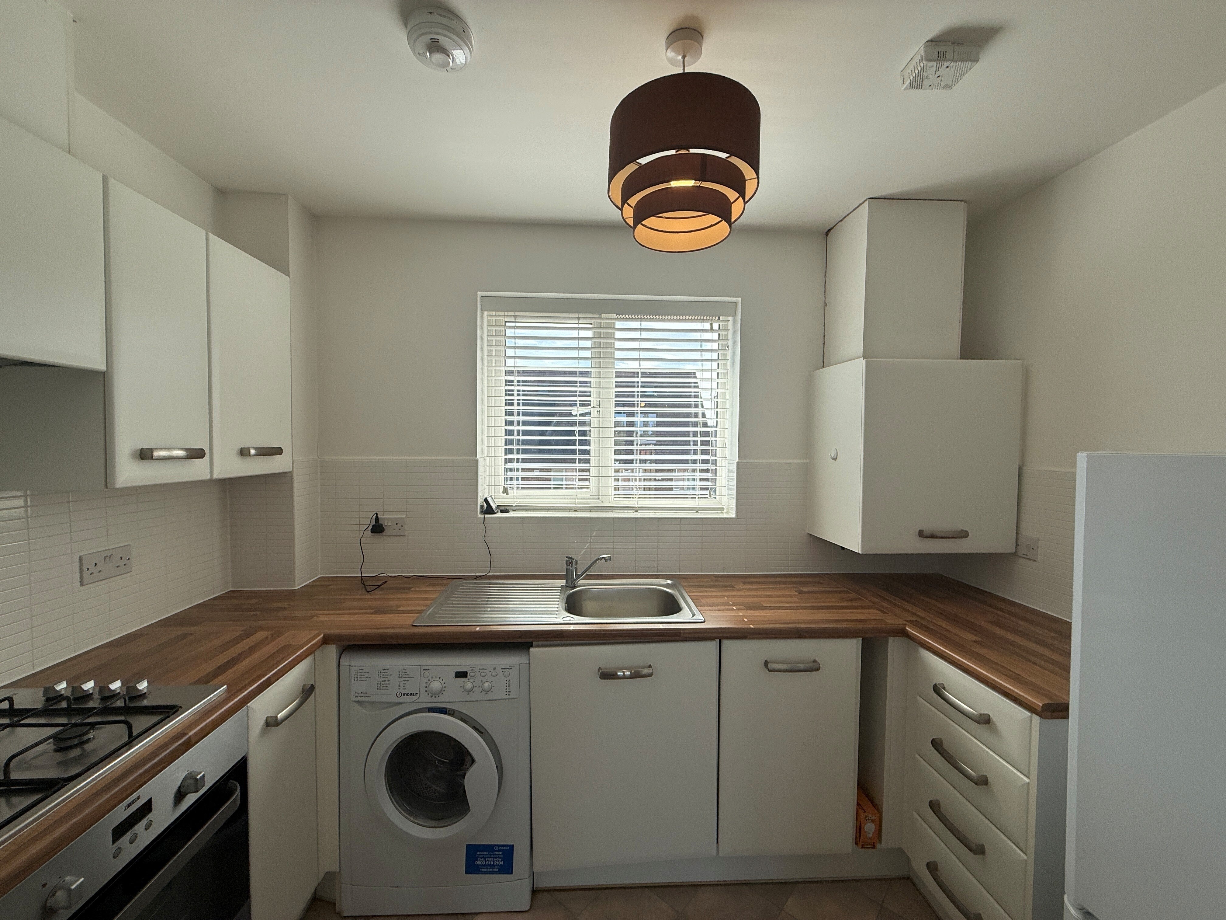 Flat Antigua Way in Milton Keynes