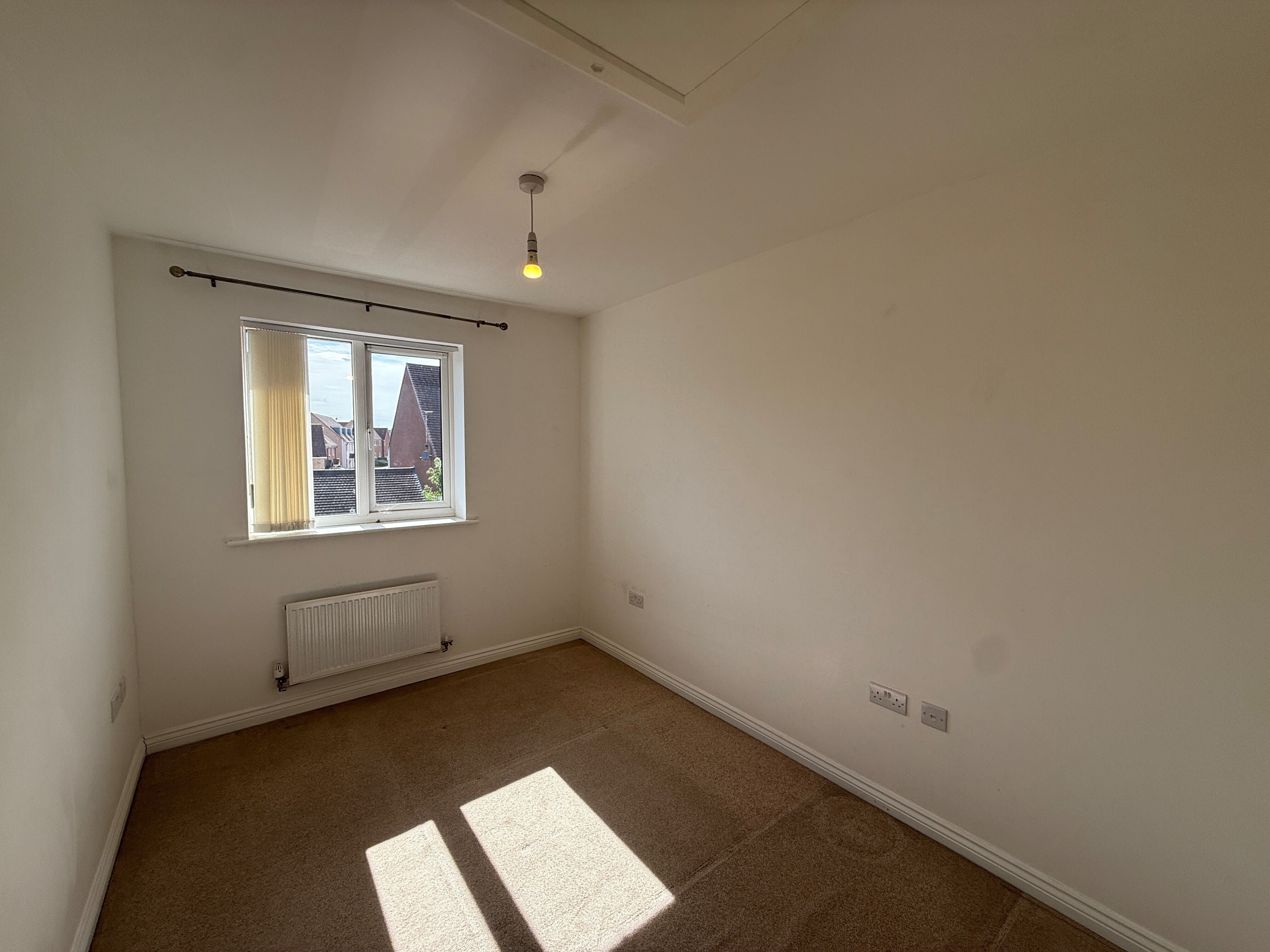 Flat Antigua Way in Milton Keynes