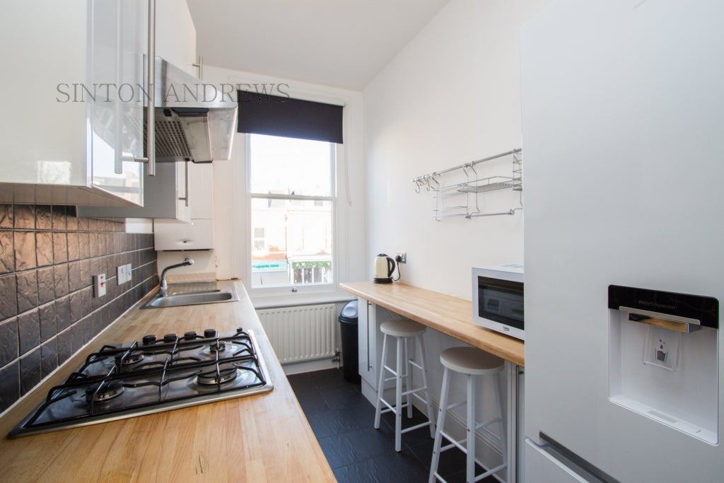 Flat The Grove in Greater London