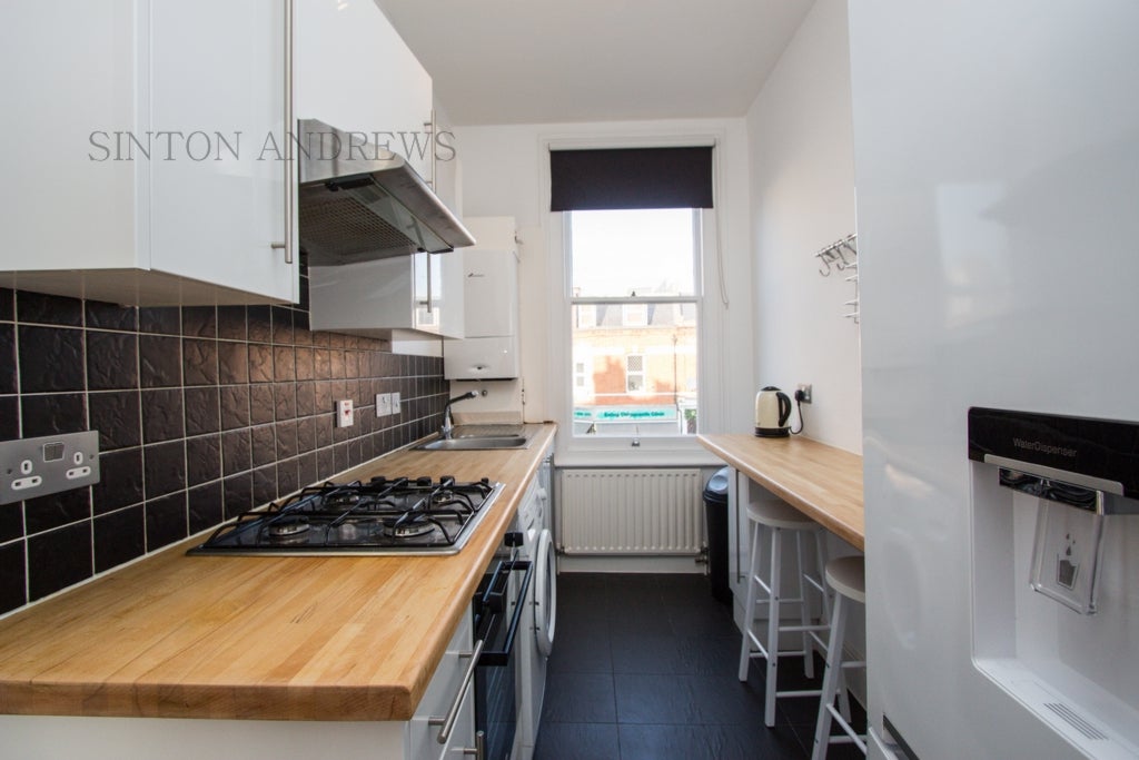 Flat The Grove in Greater London
