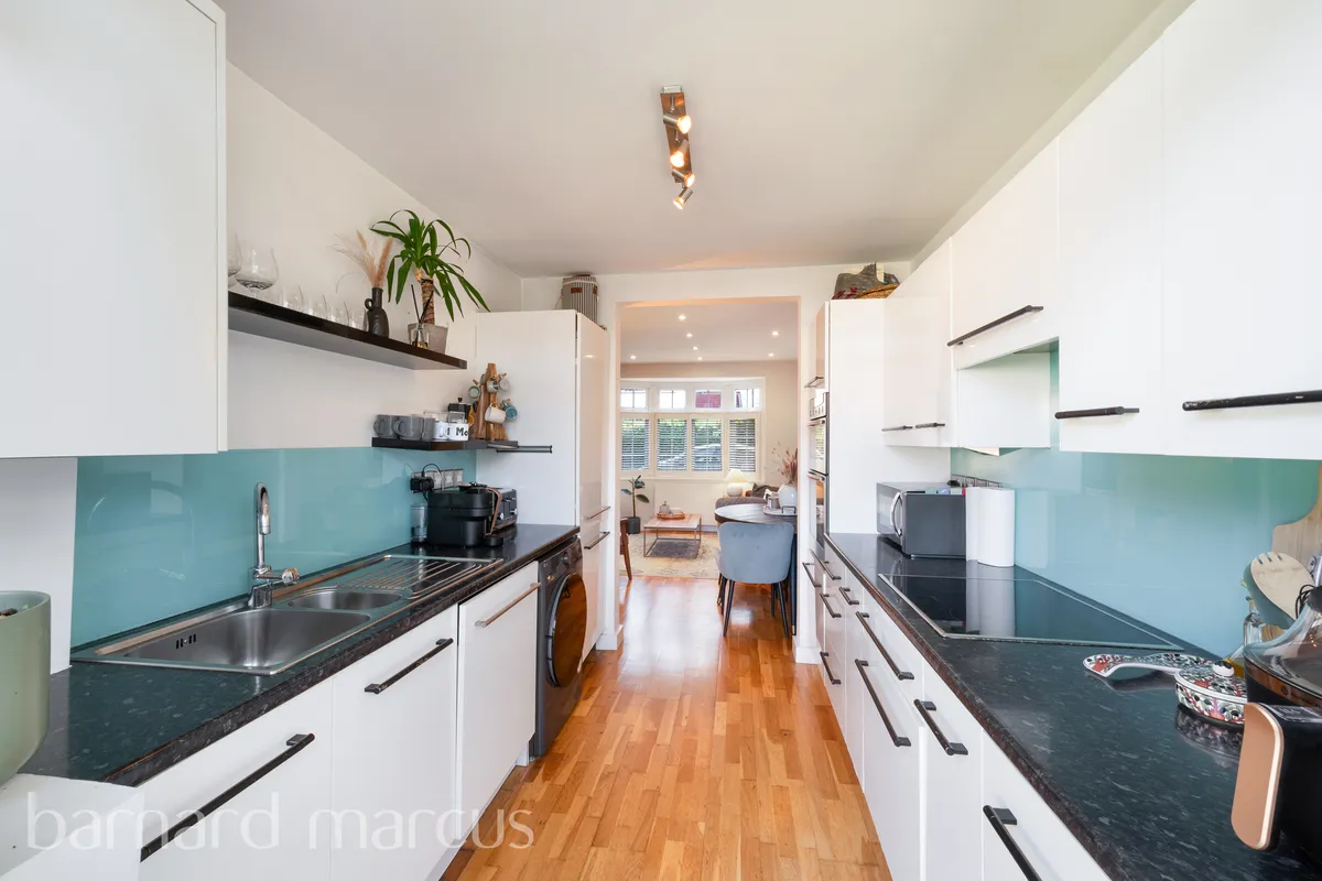 Flat Godley Road in Greater London