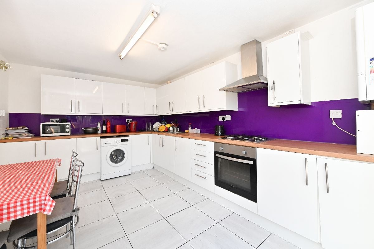 House Bredgar Road in Greater London