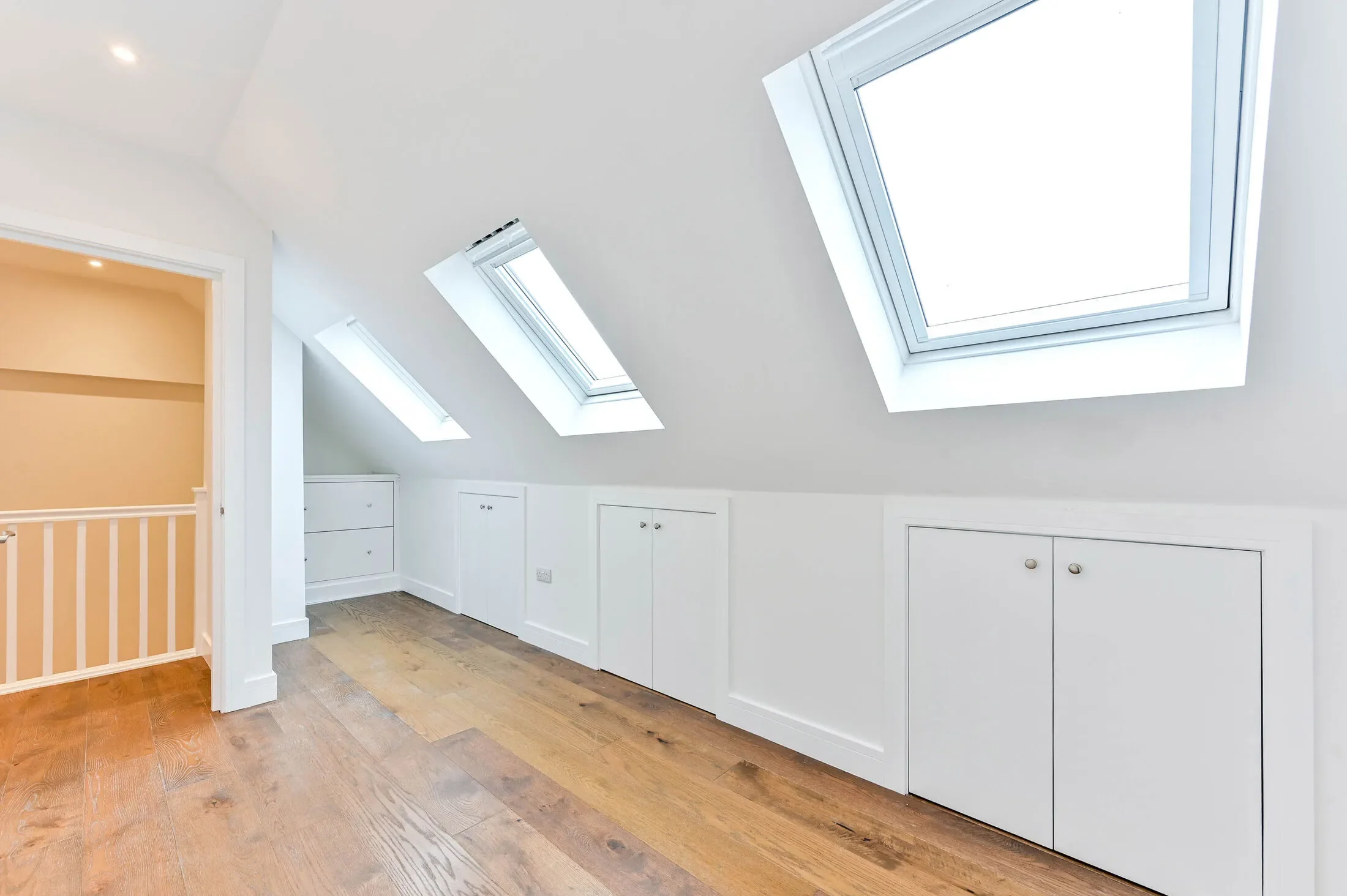 Flat Malden Road in Greater London