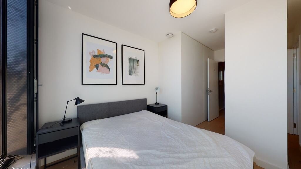Flat Highgate Hill in Greater London