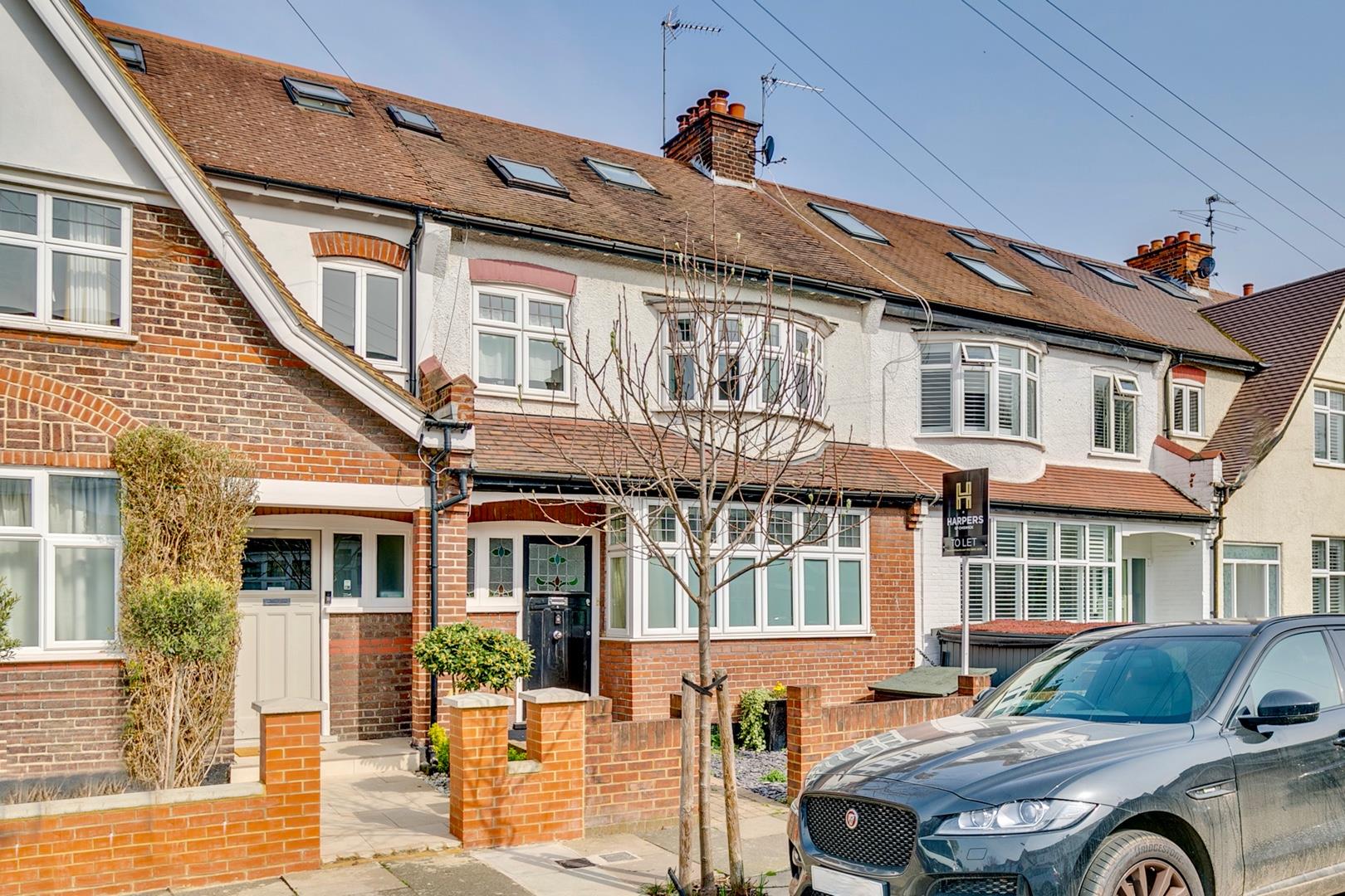 House Greenend Road in London