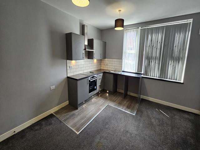 Flat Walford Road in Leeds