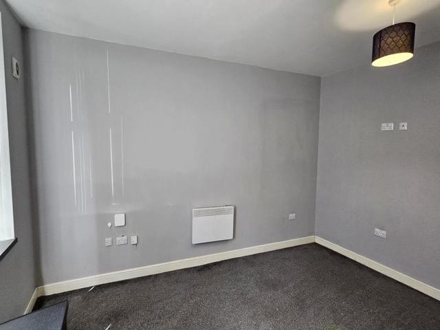 Flat Walford Road in Leeds