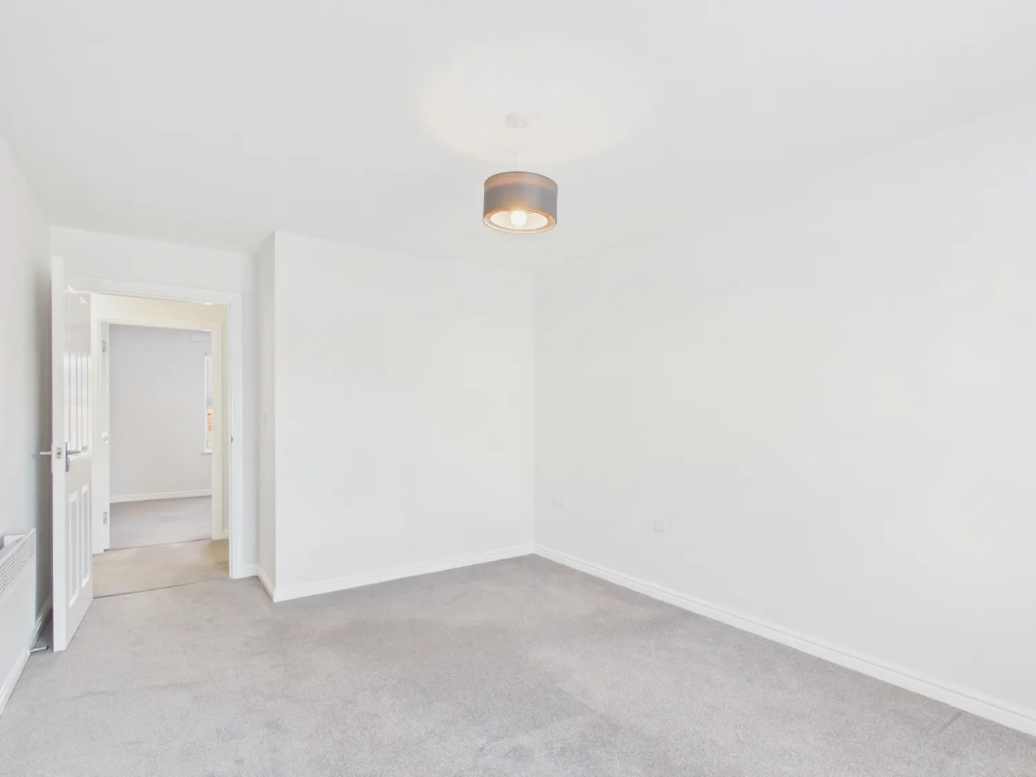 Flat Mycroft Road in Blunsdon St Andrew