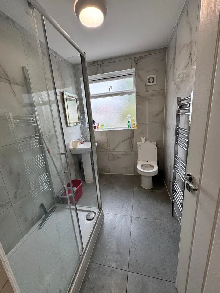 Flat Tylehurst Gardens in Greater London