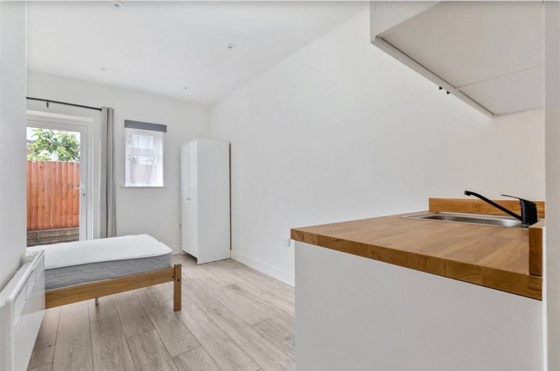 Room Tooting Bec Road in Greater London