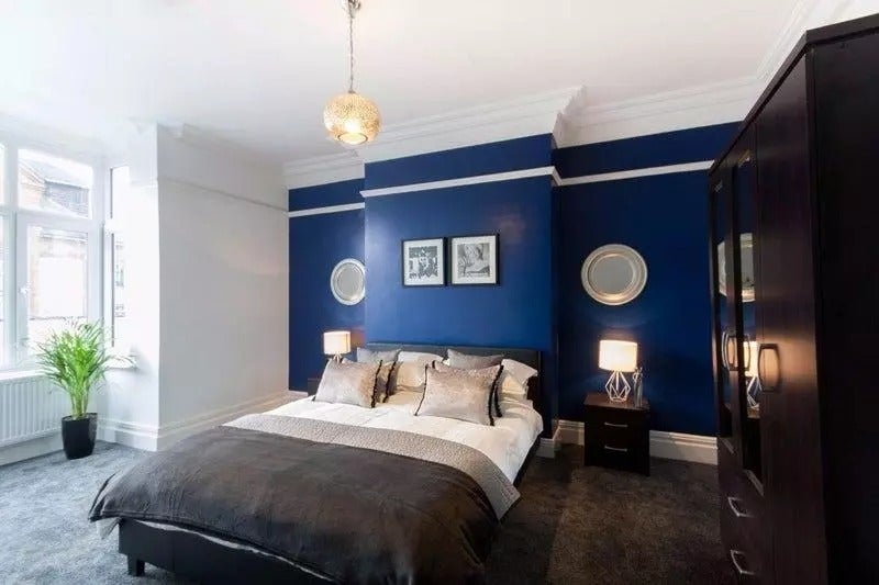 Room Albany Road in Newcastle-under-Lyme