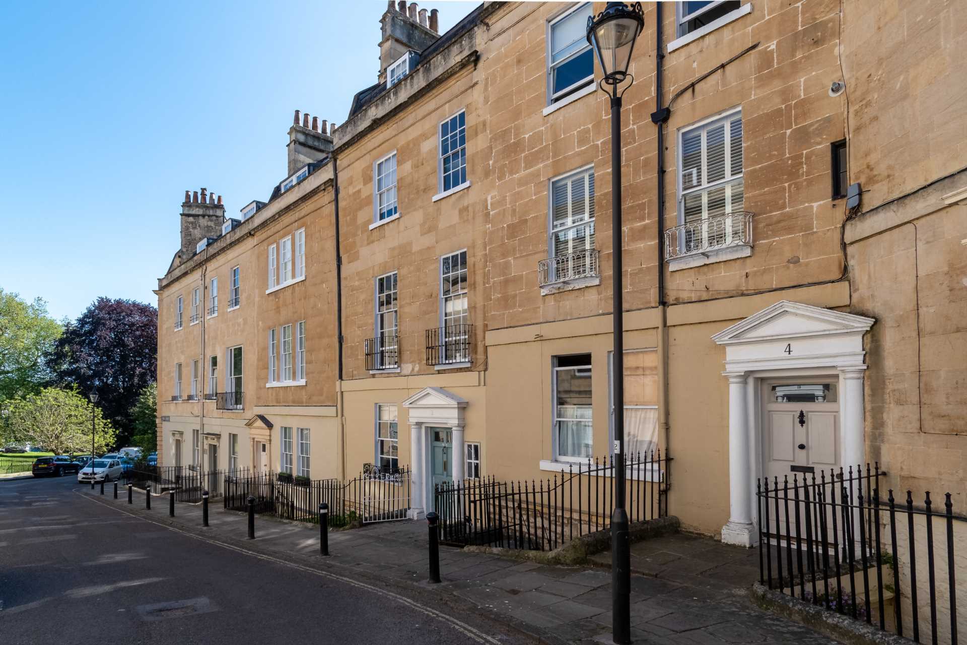 Flat Park Street in Bath