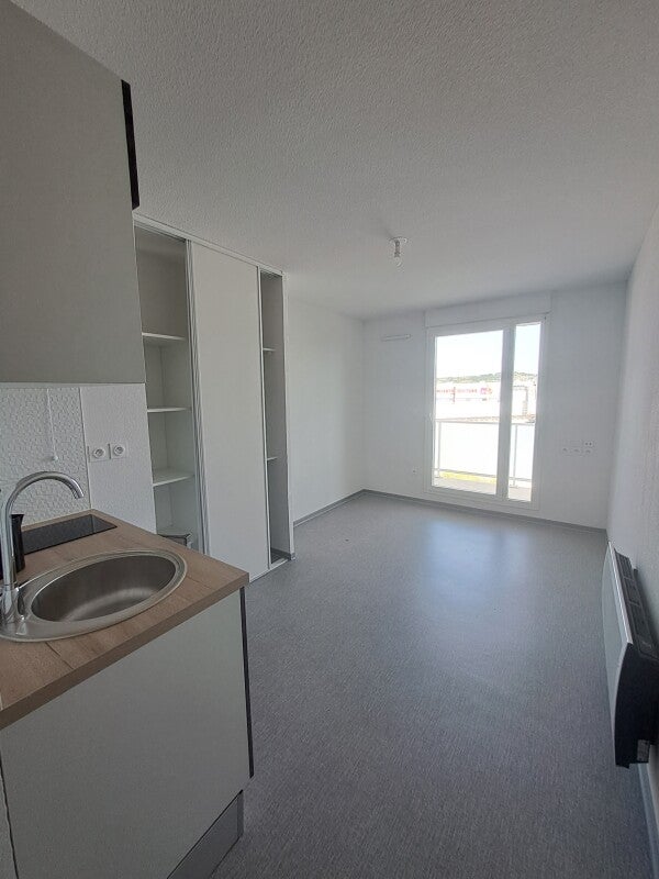 Room Impasse des Lupins in Nîmes
