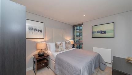 Flat Merchant Square in City of Westminster
