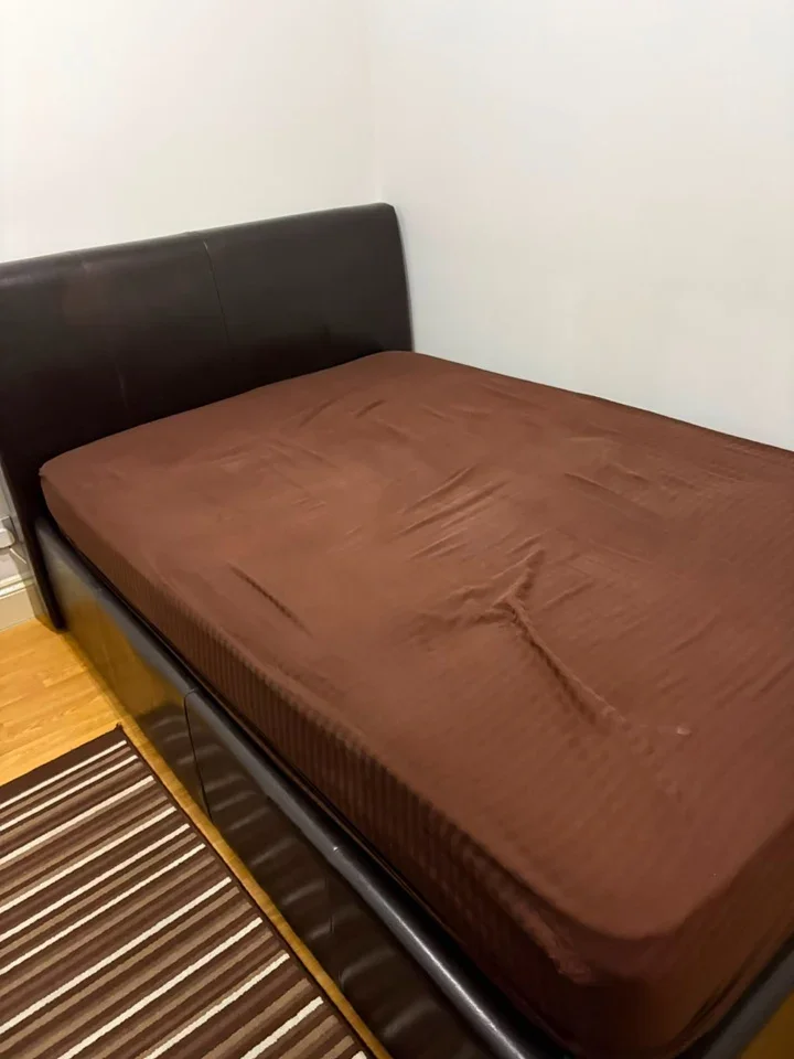 Room Roman Road in Greater London