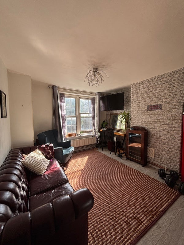 Room Thames Street in Greater London