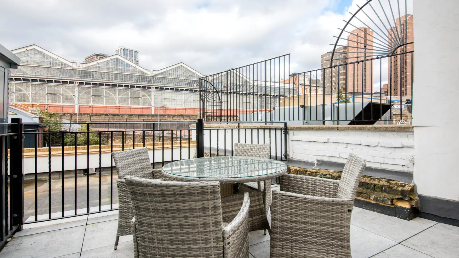 Flat Lower Marsh in Greater London