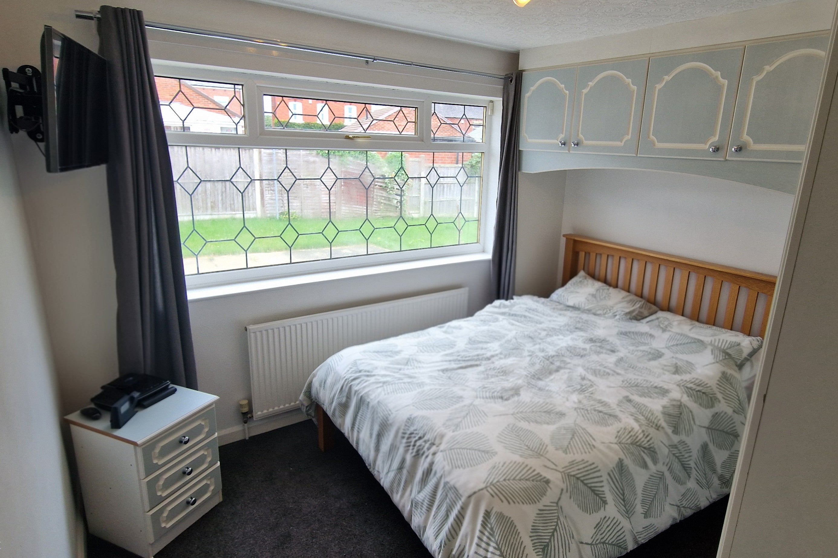 House Milton Close in Wakefield
