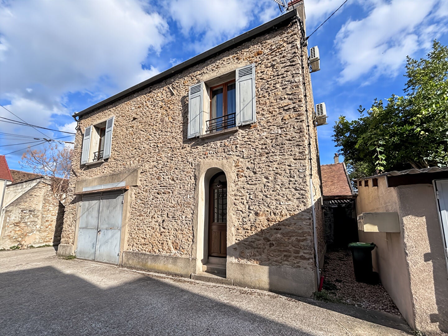 House Rue de Milly in Mennecy