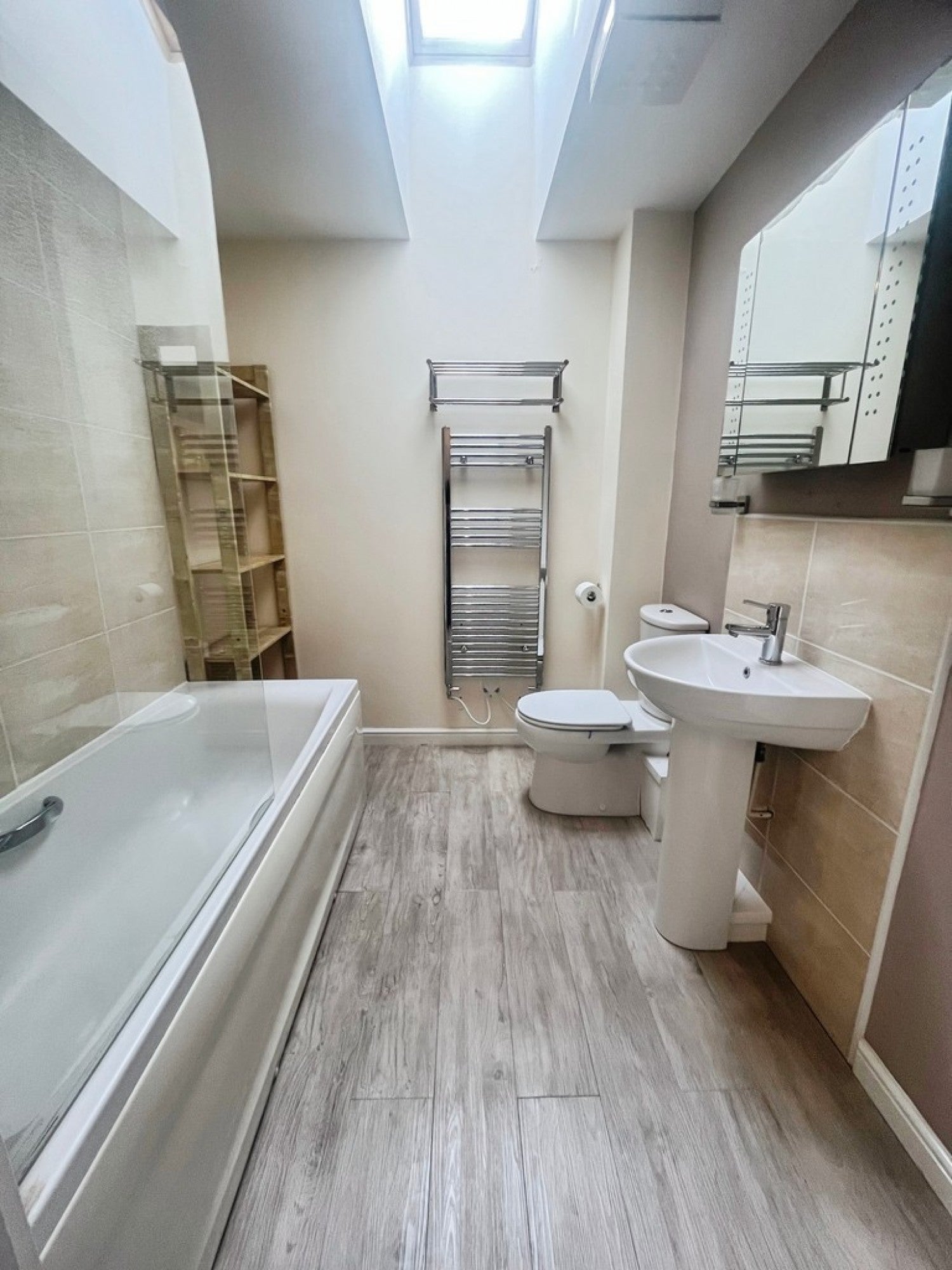 House Ryder Close in Great Denham