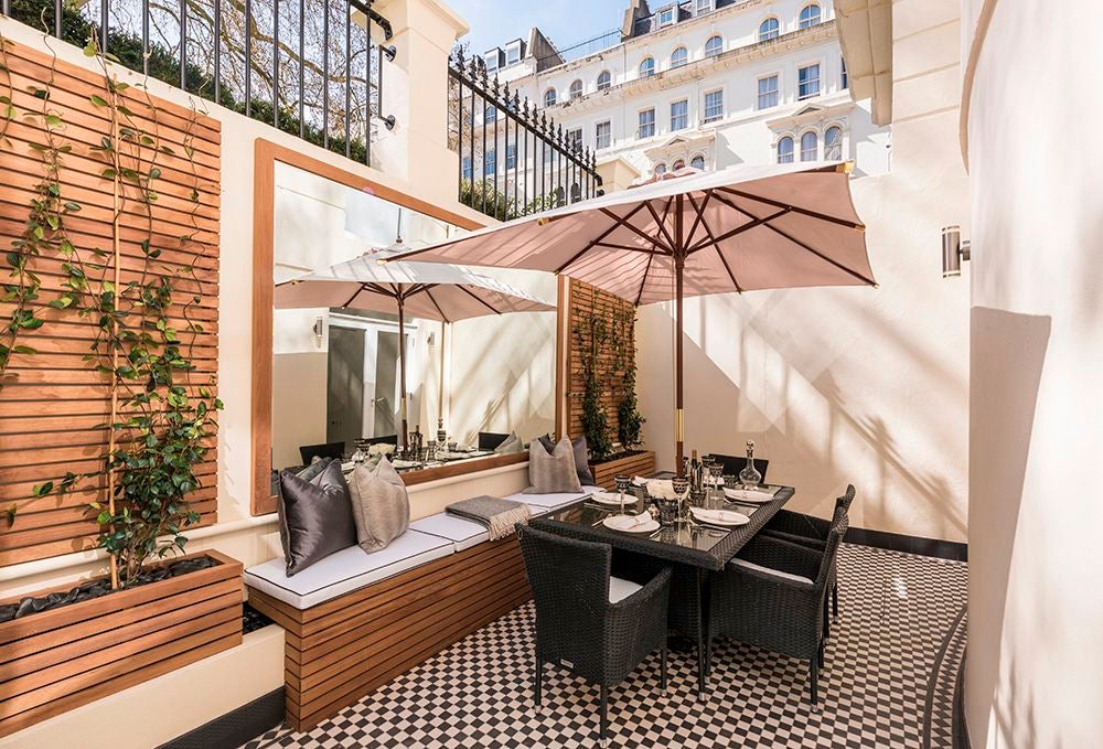 Flat Kensington Gardens Square in City of Westminster