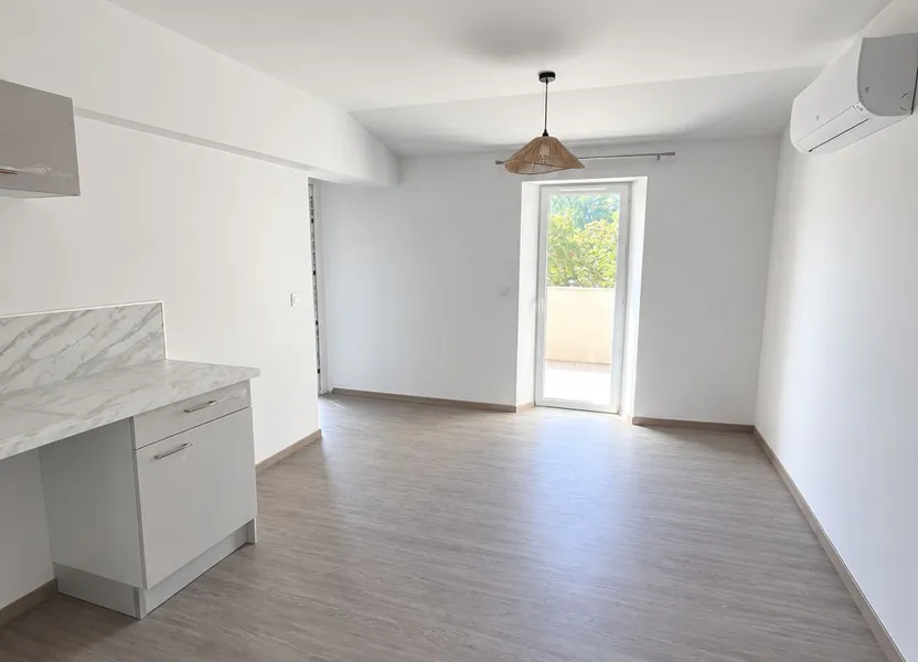 Appartement Avenue des Marronniers à Gréoux-les-Bains