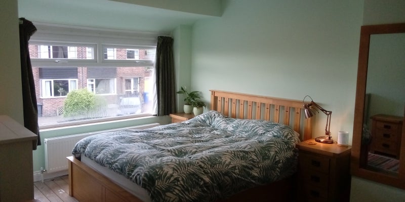 House Vicarage Crescent in Sheffield