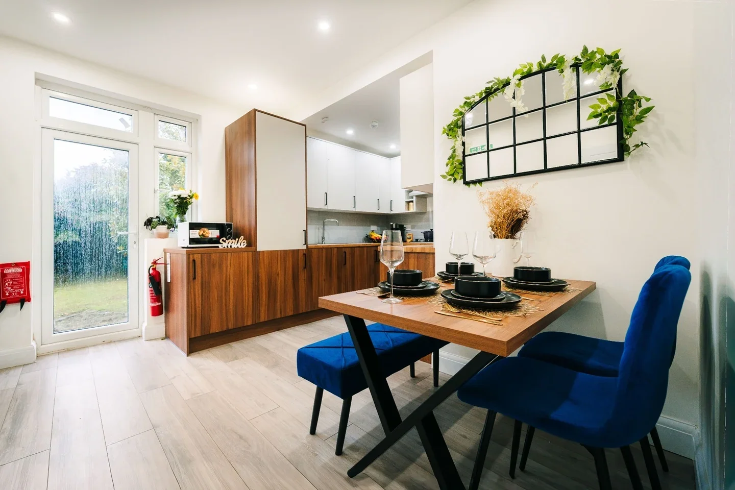 Room Ashburnham Avenue in Greater London
