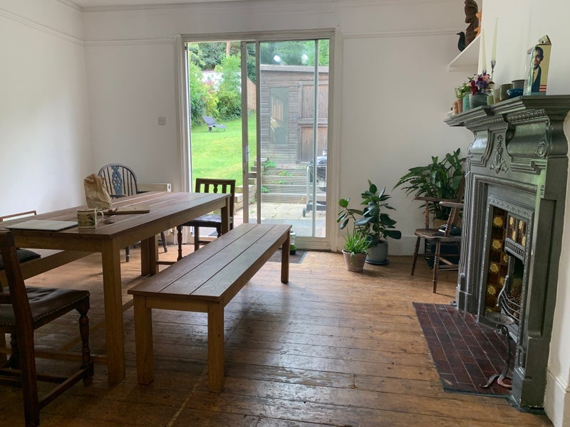 Room Alexandra Park Road in Greater London