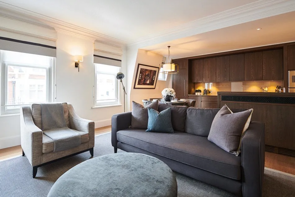 Flat Duke Street in City of Westminster