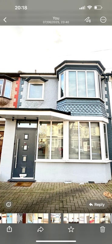 Room Lonsdale Avenue in Greater London