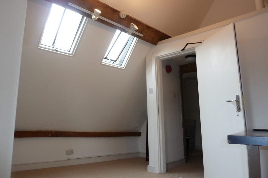 Room High Street in Marlborough