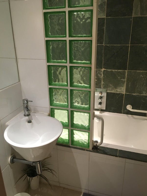Room Nine Elms Lane in Greater London