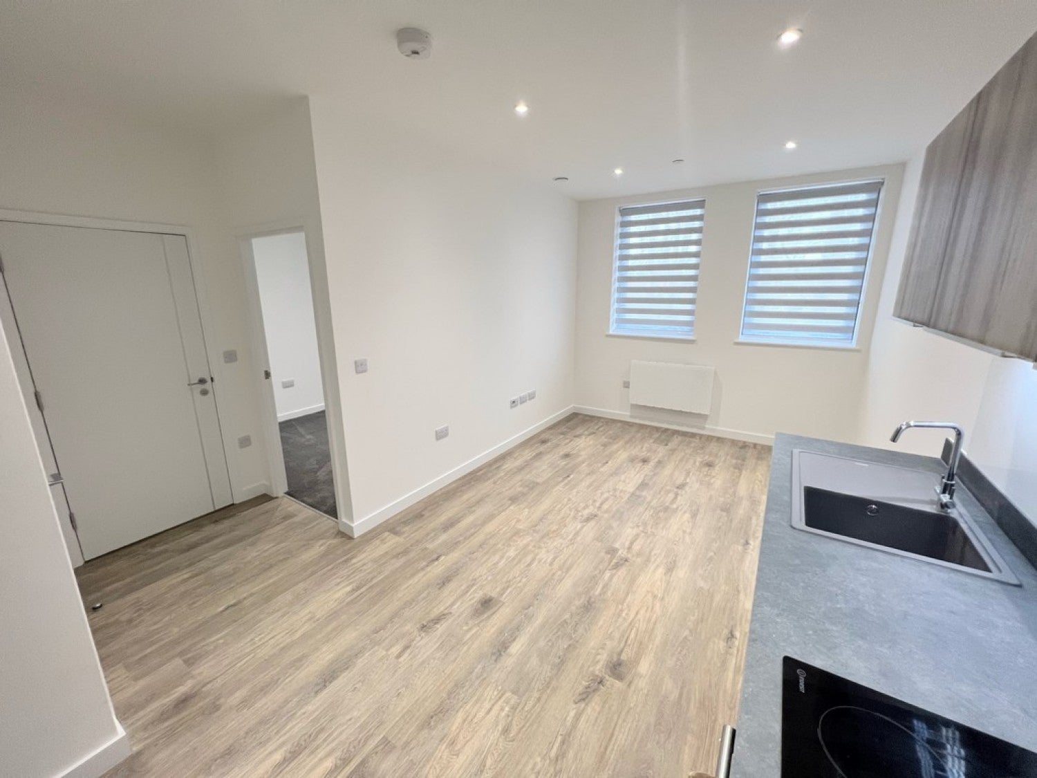 Flat Ashwood Way in Basingstoke and Deane