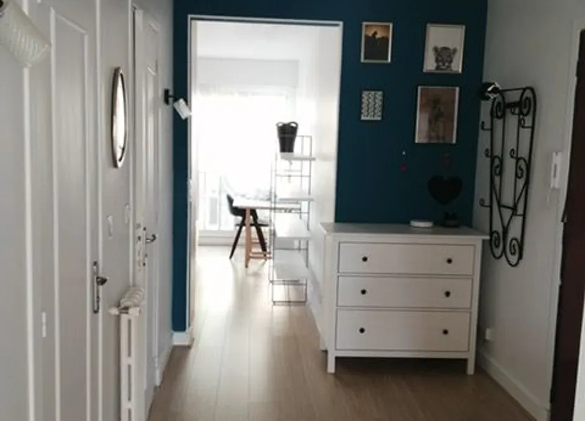 Flat Rue de Sèvres in Ville-d'Avray