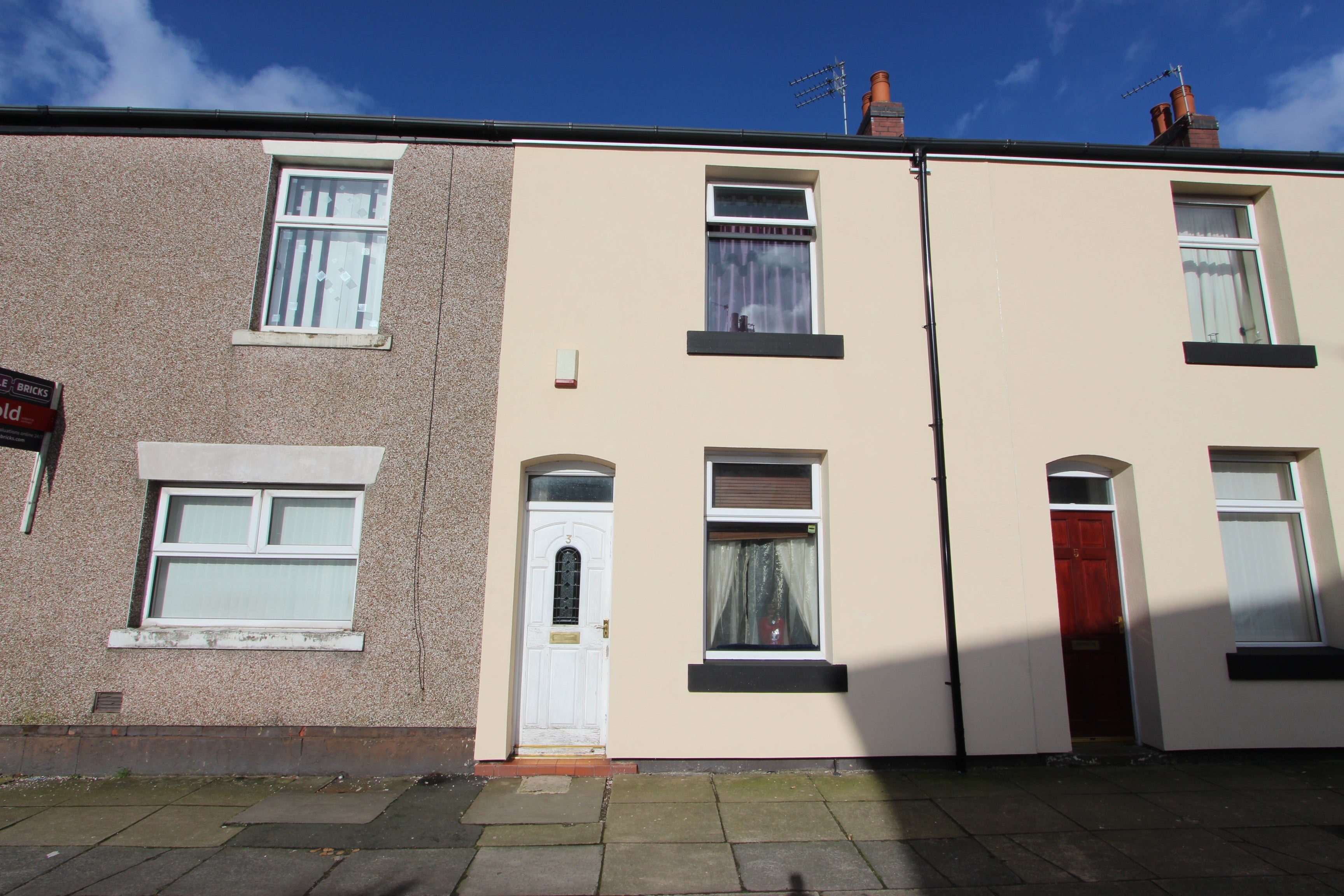 House Milnrow Road in Milnrow