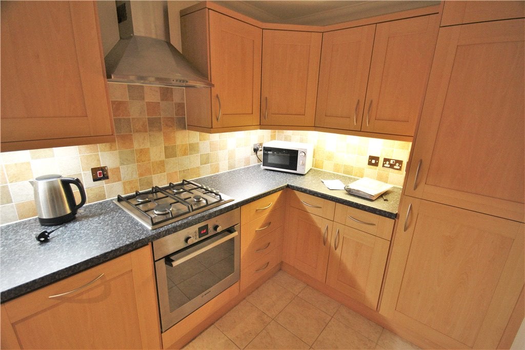 Flat Egham Hill in Borough of Runnymede