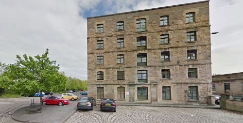 Flat Commercial Quay in City of Edinburgh