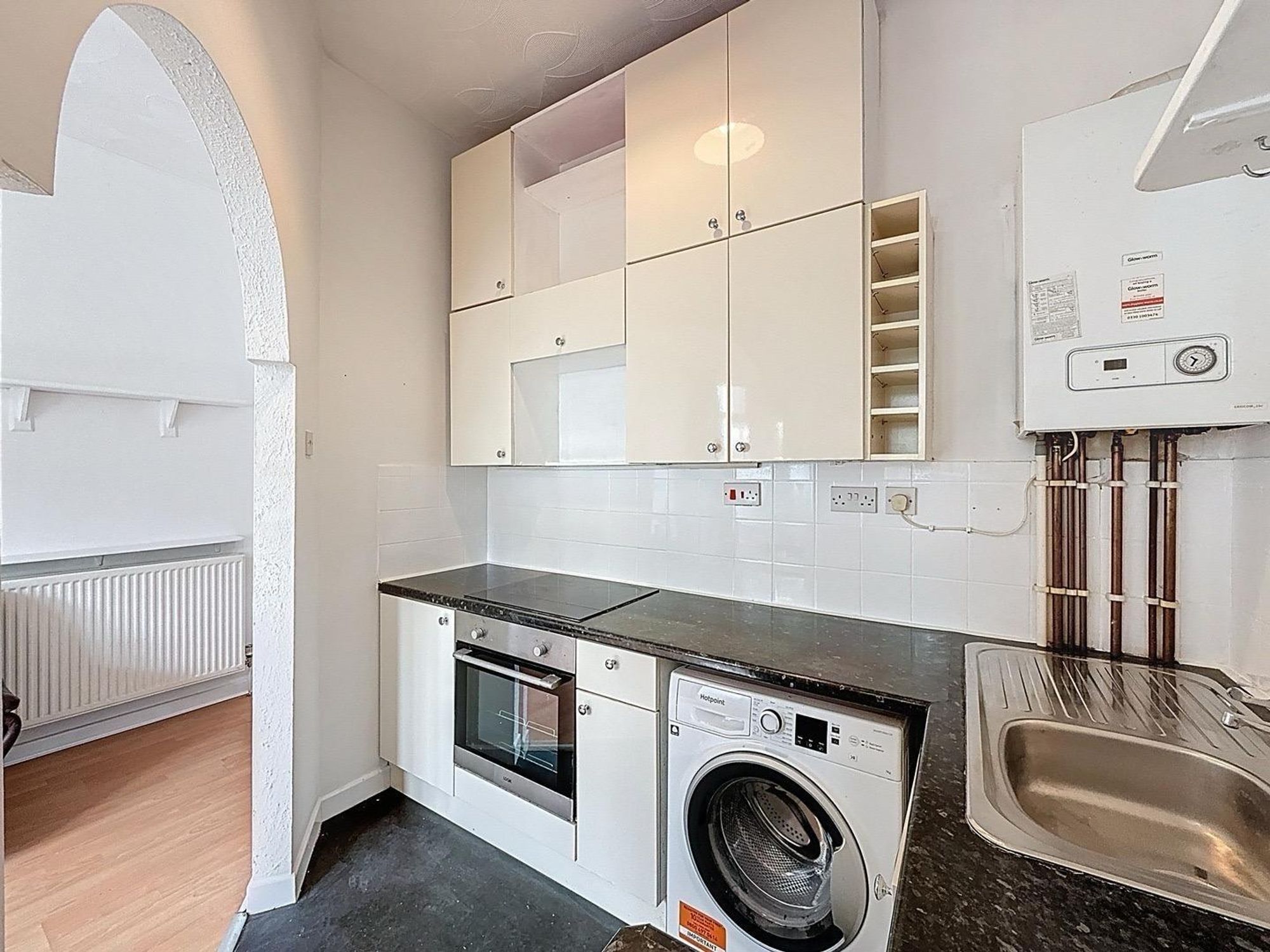 Flat Claude Road in Cardiff