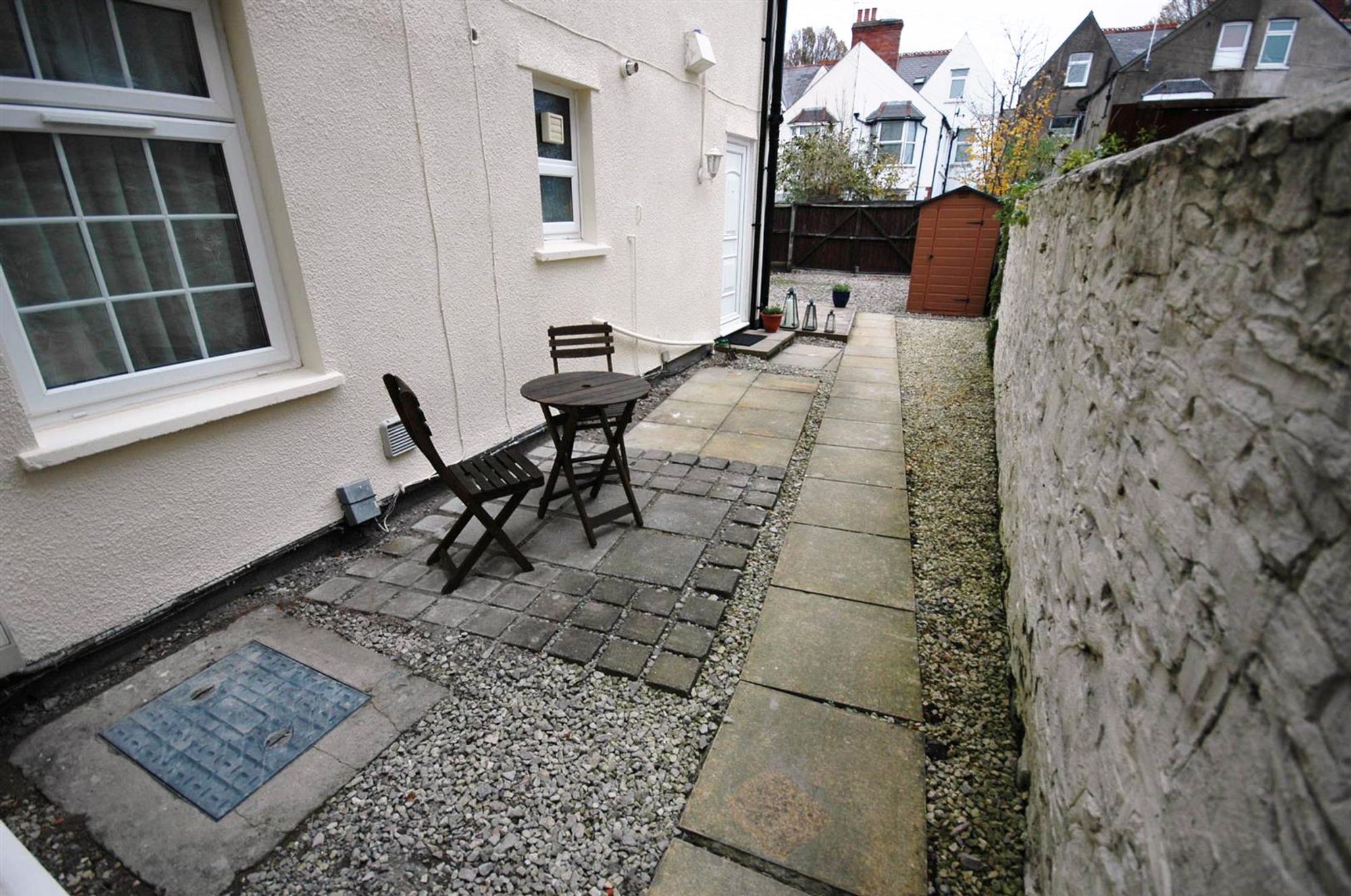 Flat Claude Road in Cardiff