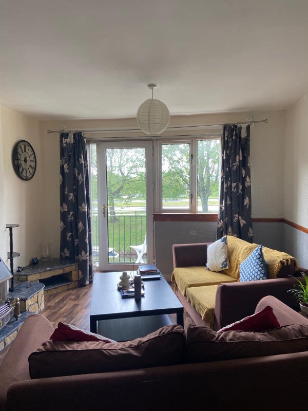 Room Langbar Crescent in Glasgow