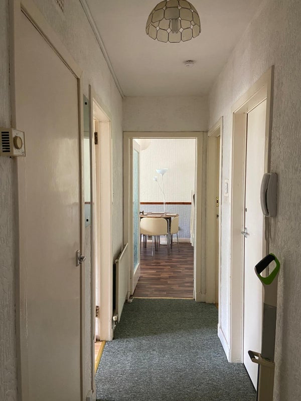 Room Langbar Crescent in Glasgow