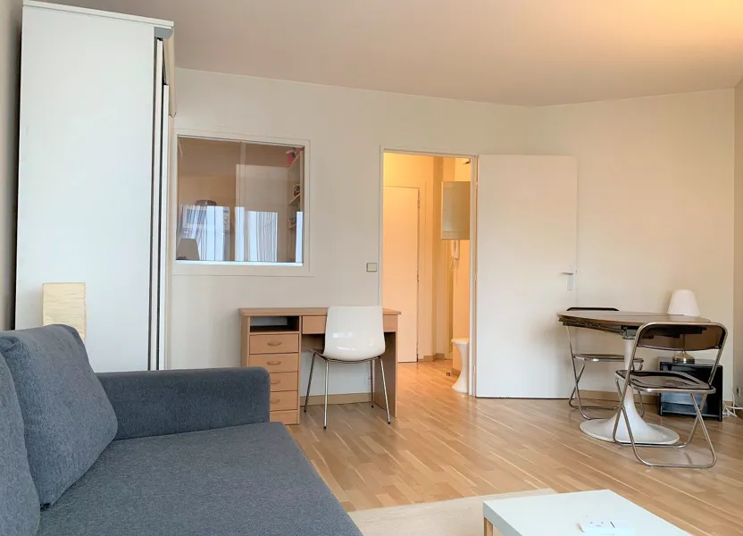 Appartement Rue du Maine à Paris