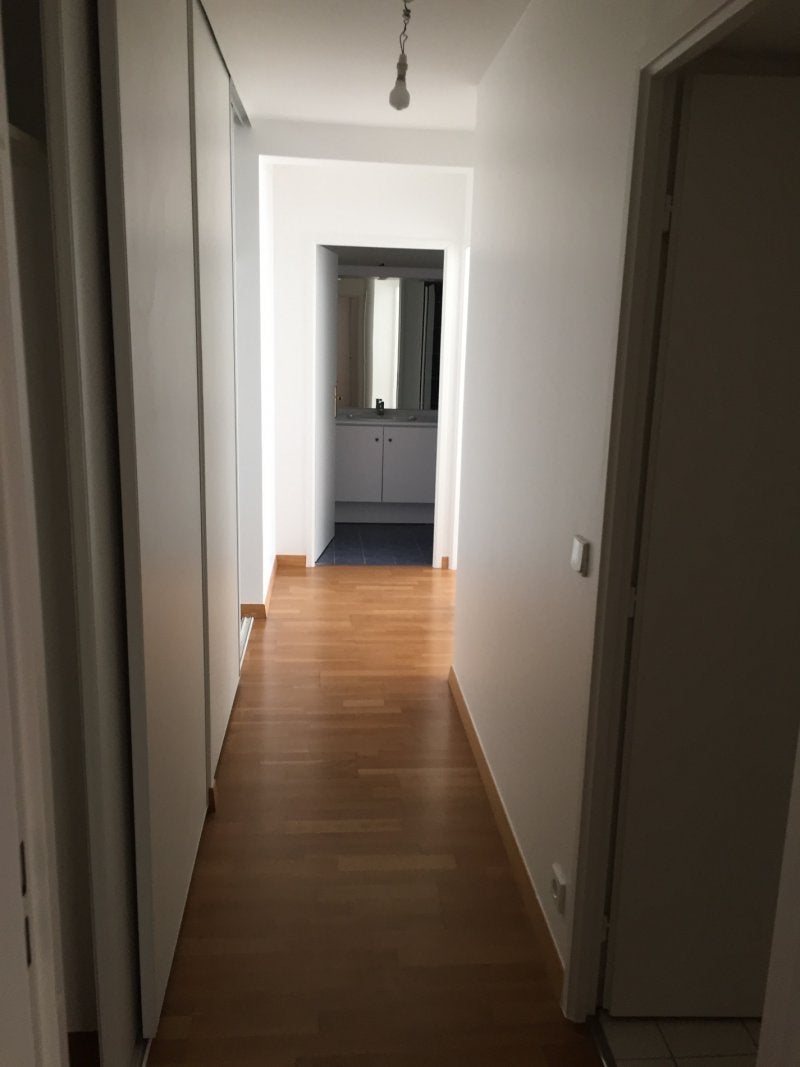 Flat Avenue Puvis de Chavannes in Courbevoie