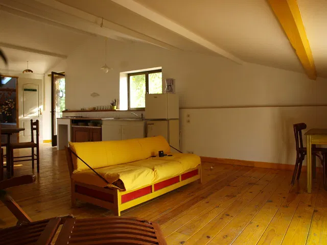 Maison Route de Caussade à Castelnau-de-Montmiral