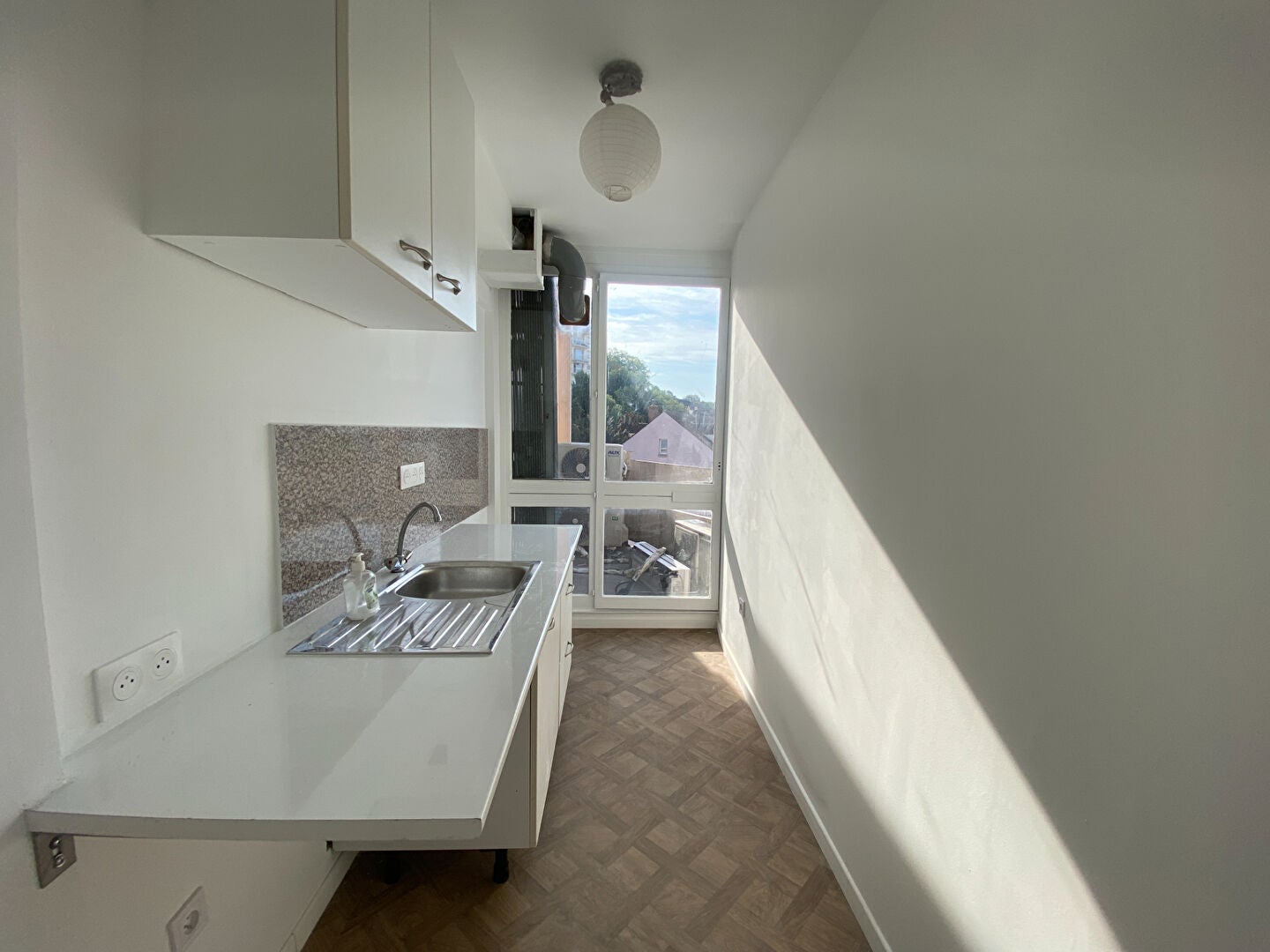Appartement Place Léon Cassé à Corbeil-Essonnes